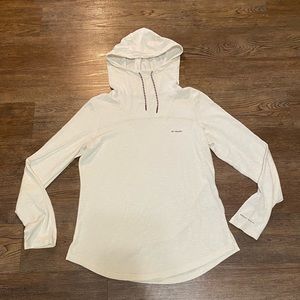 Columbia women’s Omni-wick long sleeve hooded shirt size medium